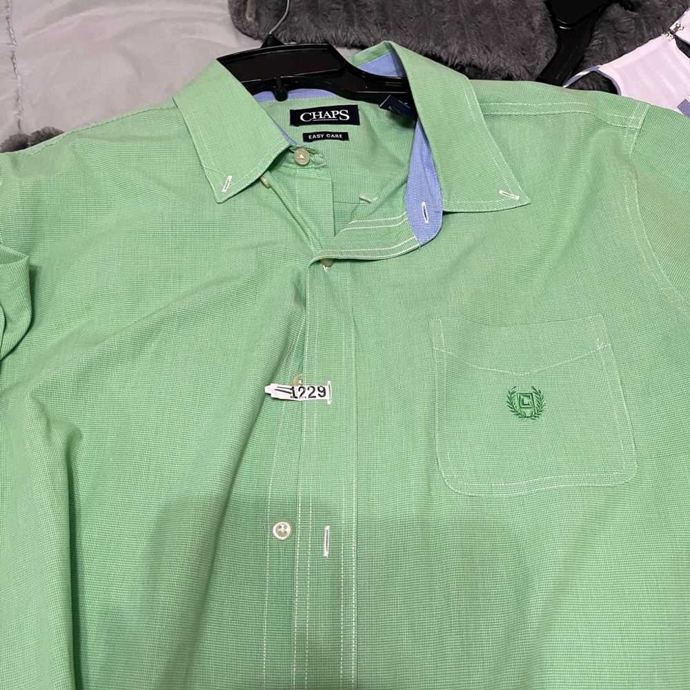 Chaps Men's Light Green Button Down Shirt